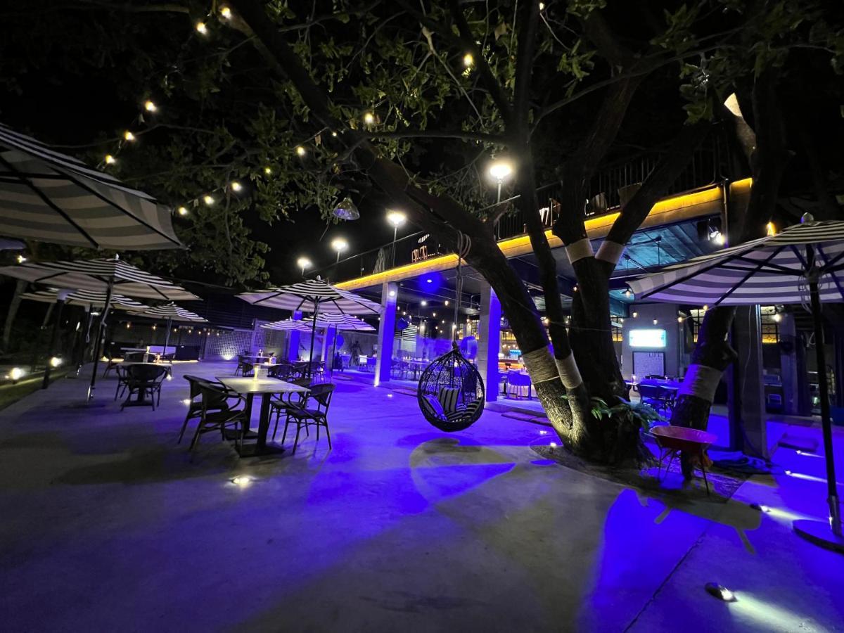 Macchiato Resort Savannakhet Opposite Thai Embassy מראה חיצוני תמונה