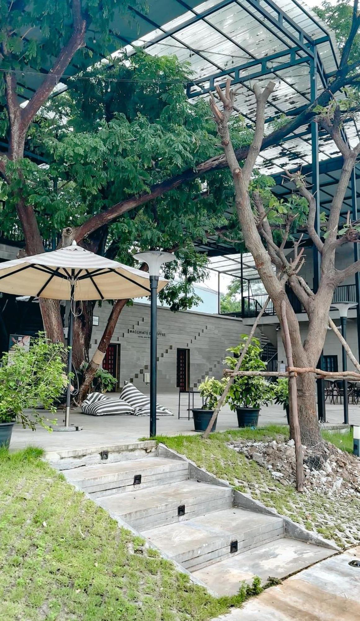 Macchiato Resort Savannakhet Opposite Thai Embassy מראה חיצוני תמונה