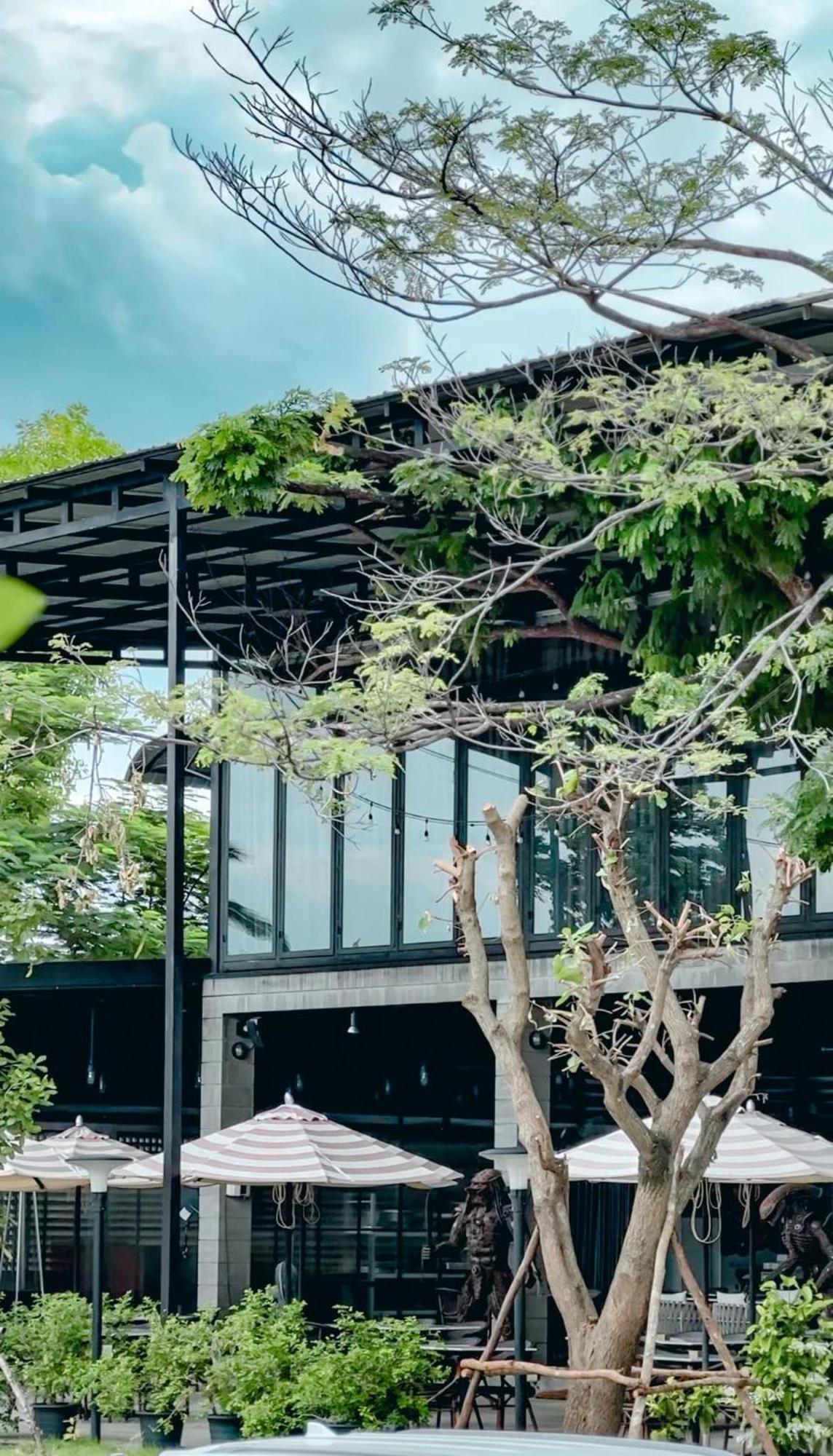 Macchiato Resort Savannakhet Opposite Thai Embassy מראה חיצוני תמונה