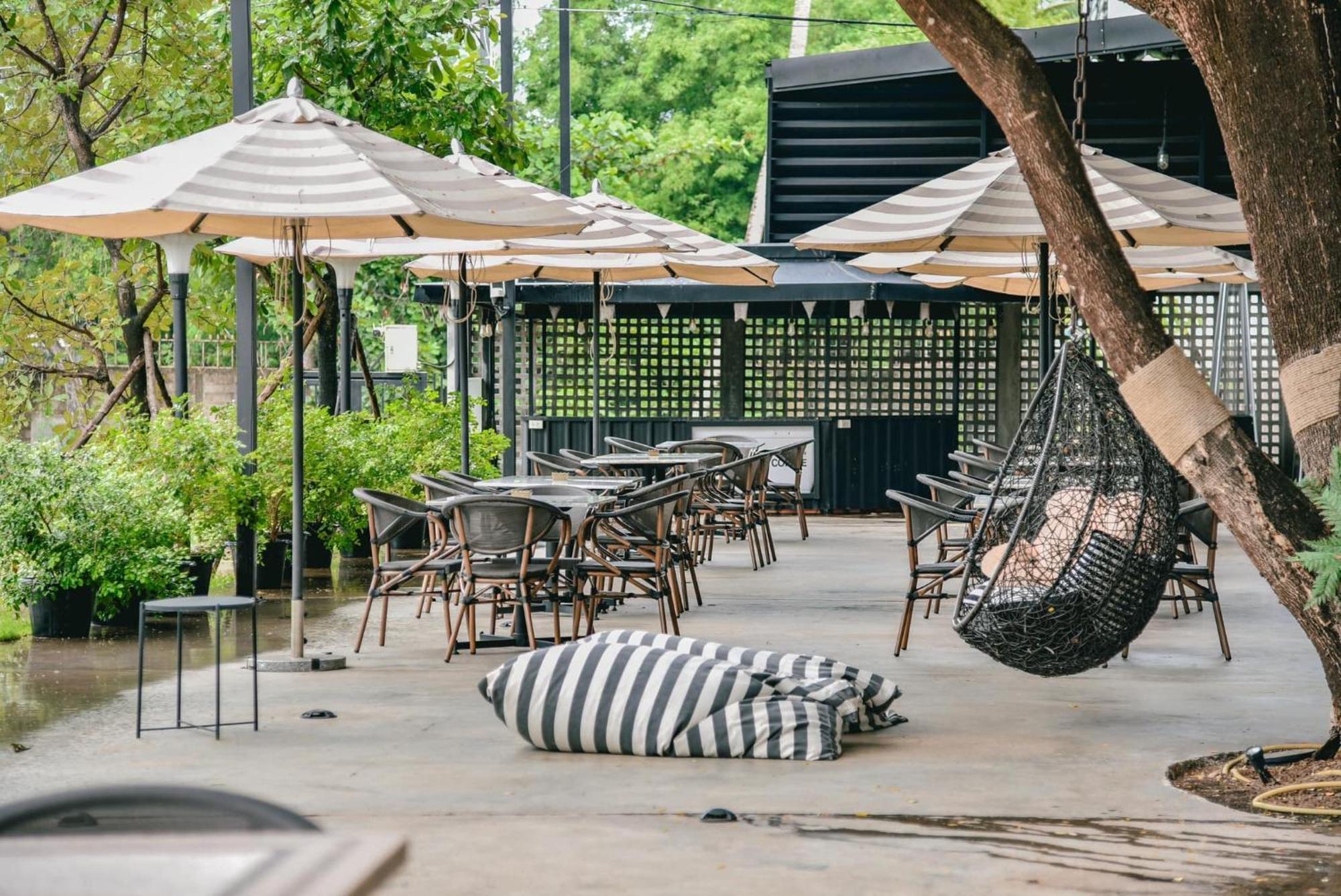 Macchiato Resort Savannakhet Opposite Thai Embassy מראה חיצוני תמונה